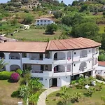 Luzia Agriresort - Piscina Panoramica E Vista Mare A קאפו ואטיצ'אנו