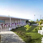 Luzia Agriresort - Piscina Panoramica E Vista Mare A אתר נופש