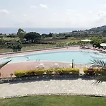 אתר נופש Luzia Agriresort - Piscina Panoramica E Vista Mare A