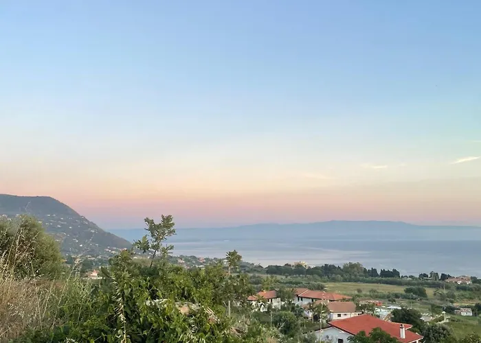 Luzia Agriresort - Piscina Panoramica E Vista Mare A 4*