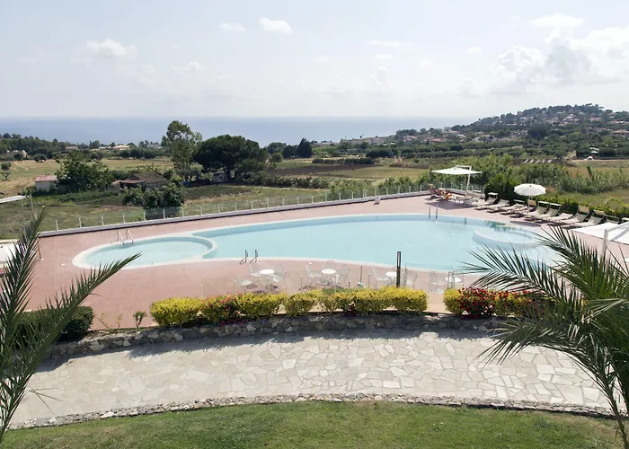 度假村 Luzia Agriresort - Piscina Panoramica E Vista Mare A