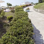 Luzia Agriresort - Piscina Panoramica E Vista Mare A 4*