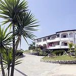 Luzia Agriresort - Piscina Panoramica E Vista Mare A