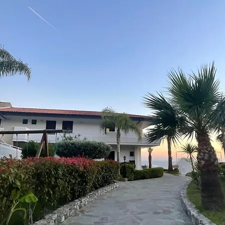 Luzia Agriresort - Piscina Idromassaggio Con Vista Mare Aperta Fino Alle 23-00 4* Capo Vaticano