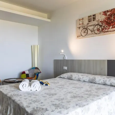 Luzia Agriresort - Piscina Idromassaggio Con Vista Mare Aperta Fino Alle 23-00 Capo Vaticano