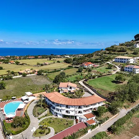 Luzia Agriresort Amazing Nature Atmosphere Feriested Capo Vaticano