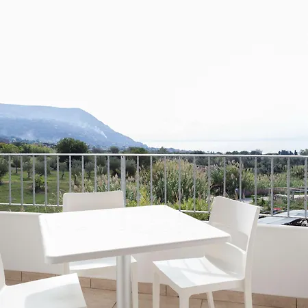 Luzia Agriresort - Piscina Panoramica E Vista Mare A Semesteranläggning (resort) 4*