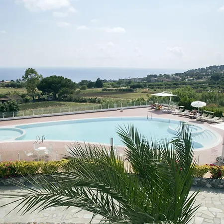 Luzia Agriresort - Piscina Panoramica E Vista Mare A Capo Vaticano