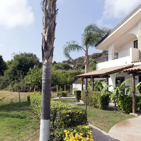 Feriested Luzia Agriresort - Piscina Panoramica E Vista Mare A