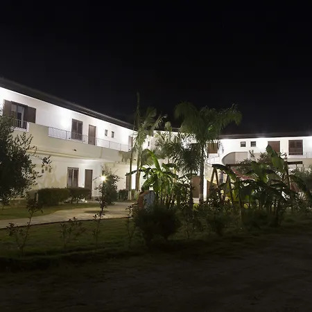 Luzia Agriresort - Piscina Panoramica E Vista Mare A