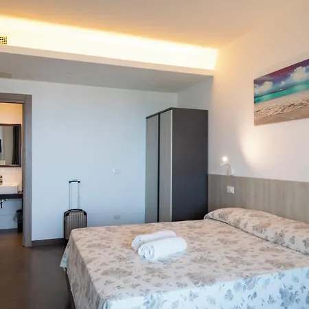 Luzia Agriresort - Piscina Panoramica E Vista Mare A 4*