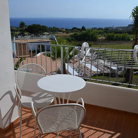 Luzia Agriresort - Piscina Panoramica E Vista Mare A Feriested 4*