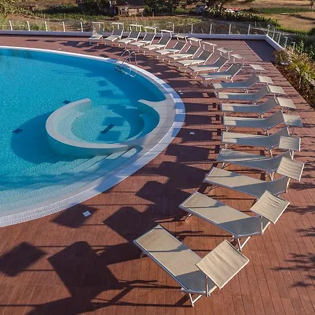 Feriested Luzia Agriresort - Piscina Panoramica E Vista Mare A 4*