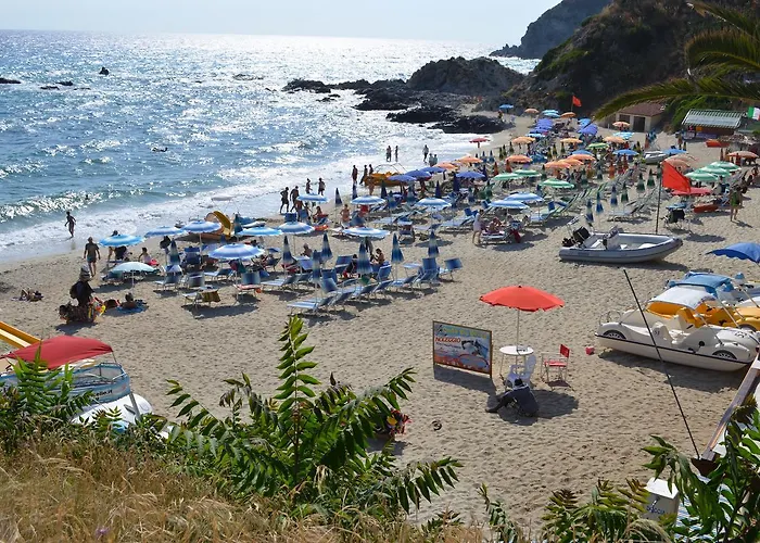 Luzia Agriresort - Piscina Panoramica E Vista Mare A 4* カーポ・ヴァチカーノ